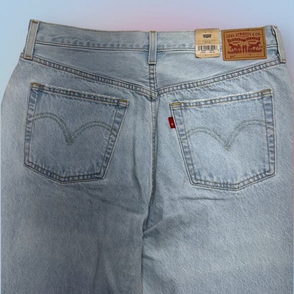 LEVI’S 501 Women’s 32 x 30 High Rise BUTTON FLY Straight Leg Blue Jeans - Picture 2 of 4